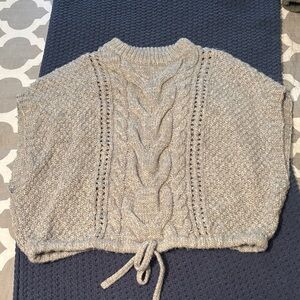 Universal Thread Gray Cable Knit Poncho